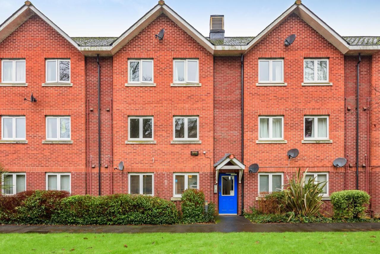 Stylish 2 Bedroom Apartment, Central Exeter, Parking On Site Dış mekan fotoğraf